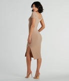 Perfect And Stylish Scoop Neck Ribbed Midi Dress creates spring wedding guest dress with stylish details, the perfect midi dress for graduation, or for a cocktail party look in the latest midi-length trends for 2024!